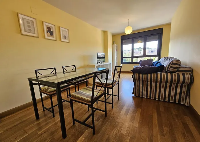 1A106 Amplio Y Comodo Apartamento